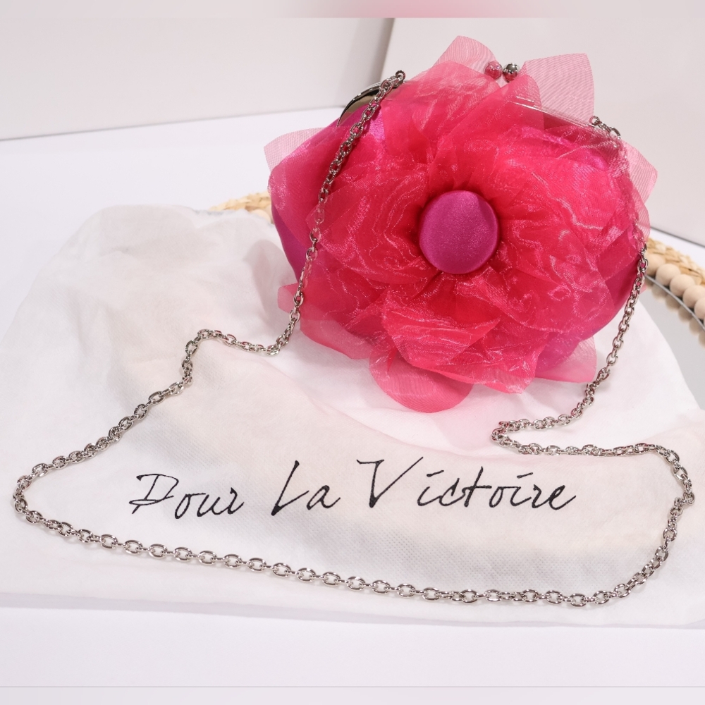 Pour La Victoire | Fuchsia Floral Clutch